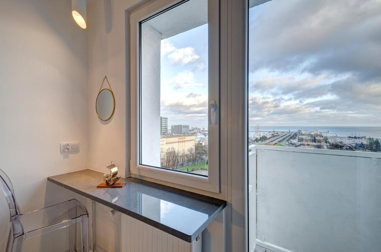 Miejsce przy oknie z widokiem na morze — Modern Place — Apartament przy plaży