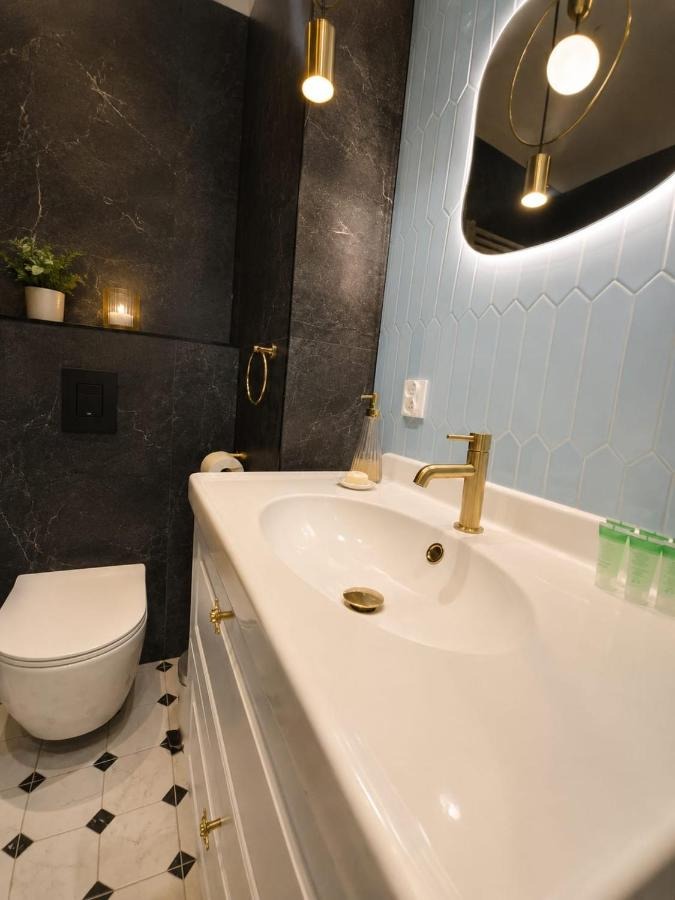 Wykończenie łazienki — Sea Star Apartment Portovo